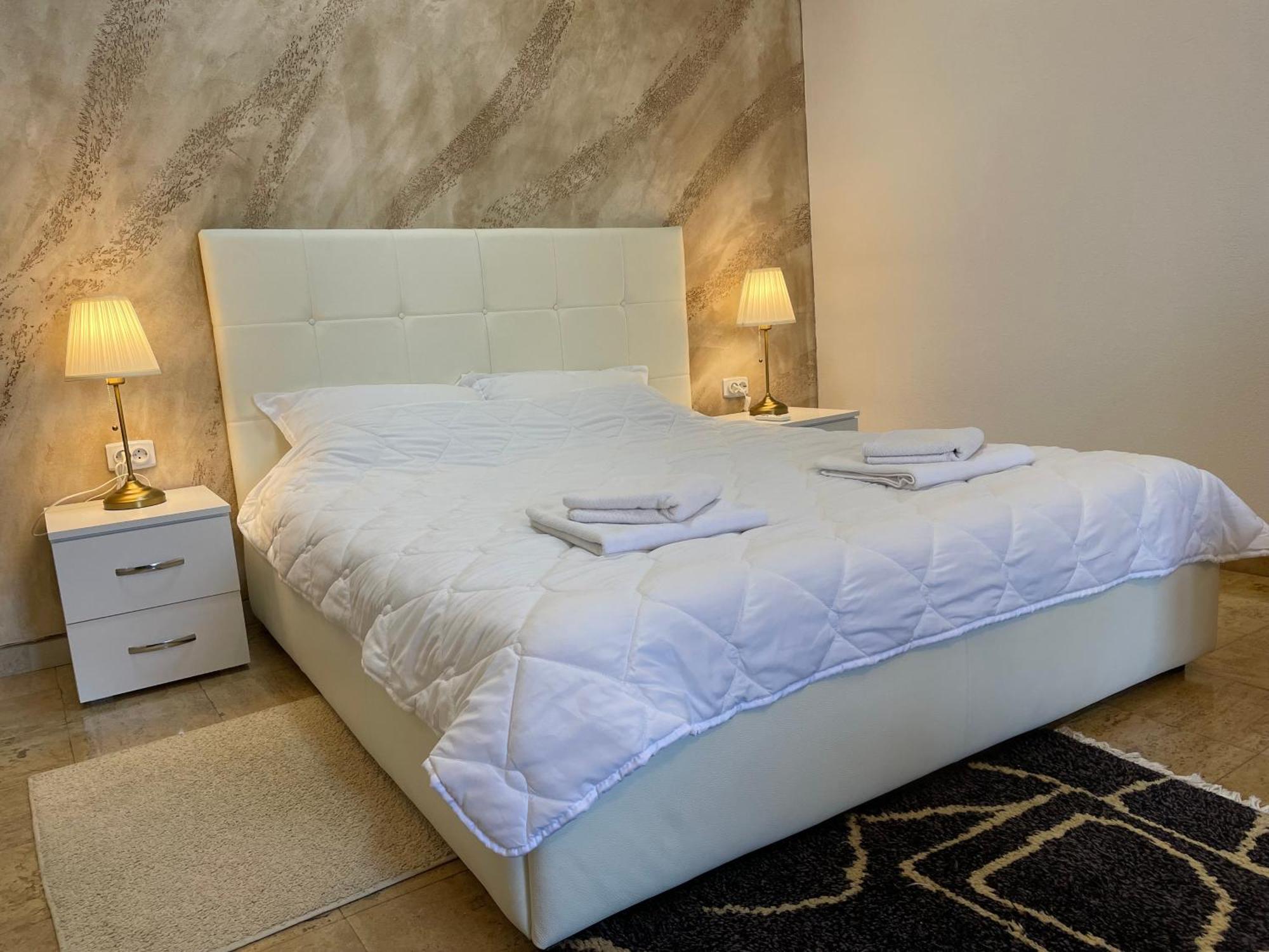 Bora Apartmani - Free Parking - City Center فرانيي المظهر الخارجي الصورة