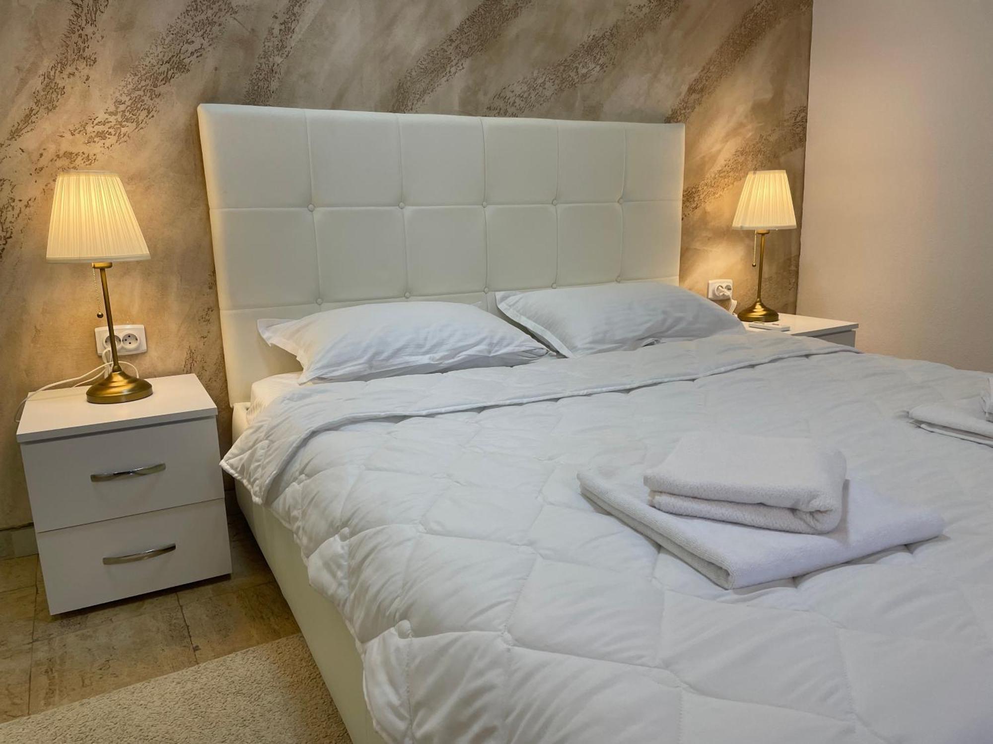 Bora Apartmani - Free Parking - City Center فرانيي المظهر الخارجي الصورة